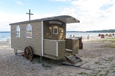 Die kleine Strandkirche